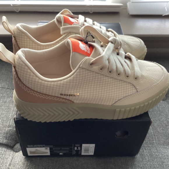 Sorel Women's Ona Ave Low-Top Sneakers, size 8.5 - Picture 12 of 12